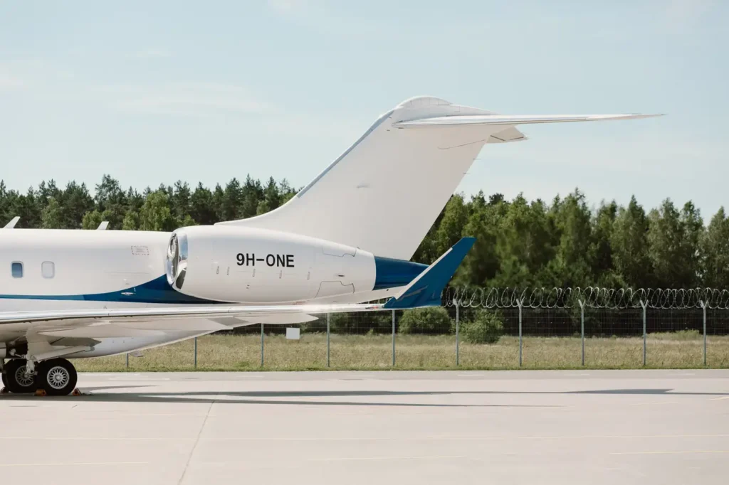 Close-up of Bombardier Global 5000 tail section and engine, highlighting the sleek and aerodynamic design